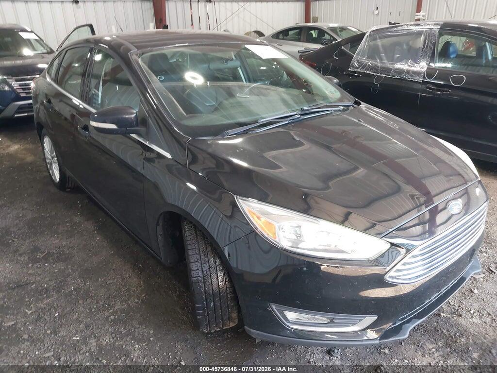 1FADP3J22HL329569 2017 FORD FOCUS photo no. 1