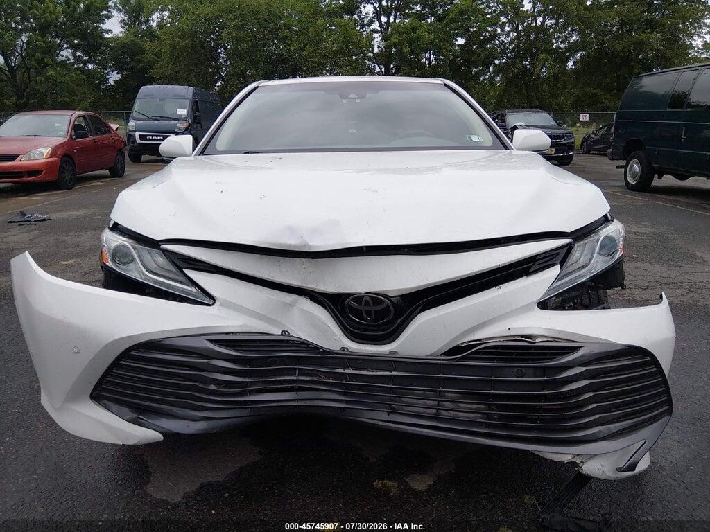 4T1B11HK1JU041258 2018 TOYOTA CAMRY photo no. 12