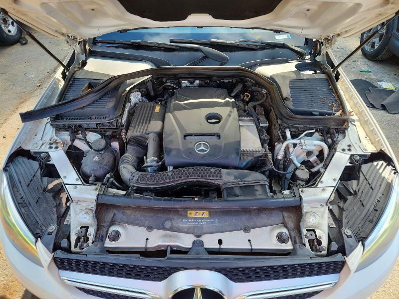 2017 MERCEDES-BENZ GLC COUPE 300 4MATIC — Фото 11 из 12