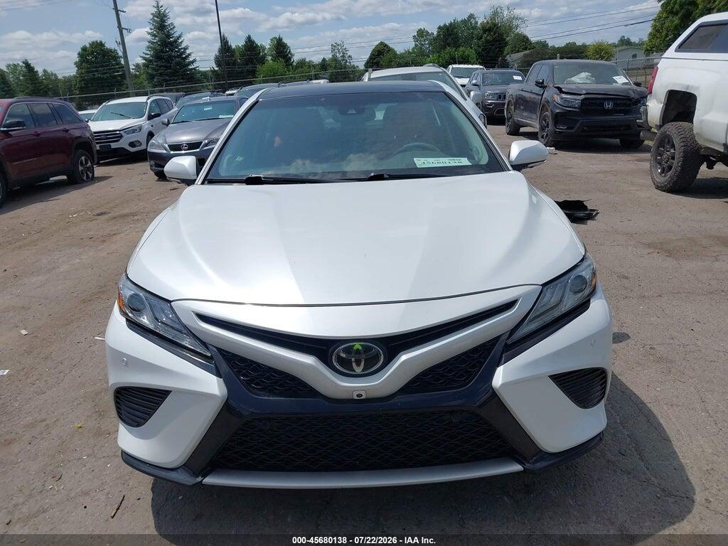 4T1B61HKXJU038134 2018 TOYOTA CAMRY photo no. 12