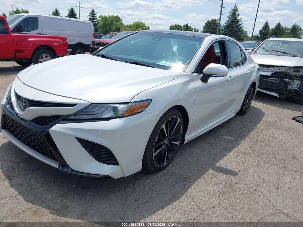 4T1B61HKXJU038134 2018 TOYOTA CAMRY photo no. 2