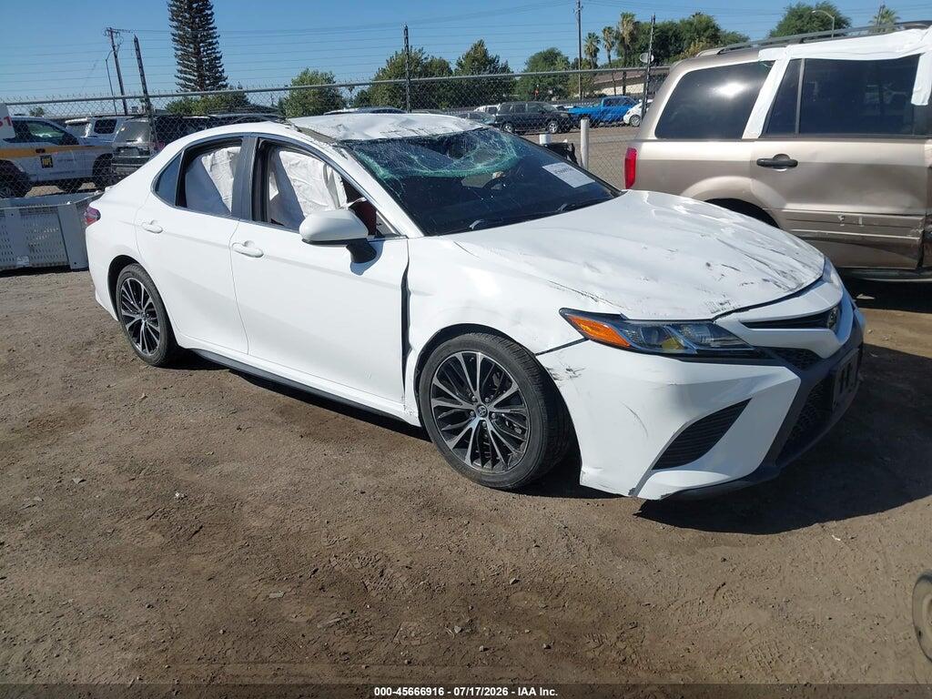 4T1B11HK8JU094927 2018 TOYOTA CAMRY photo no. 1