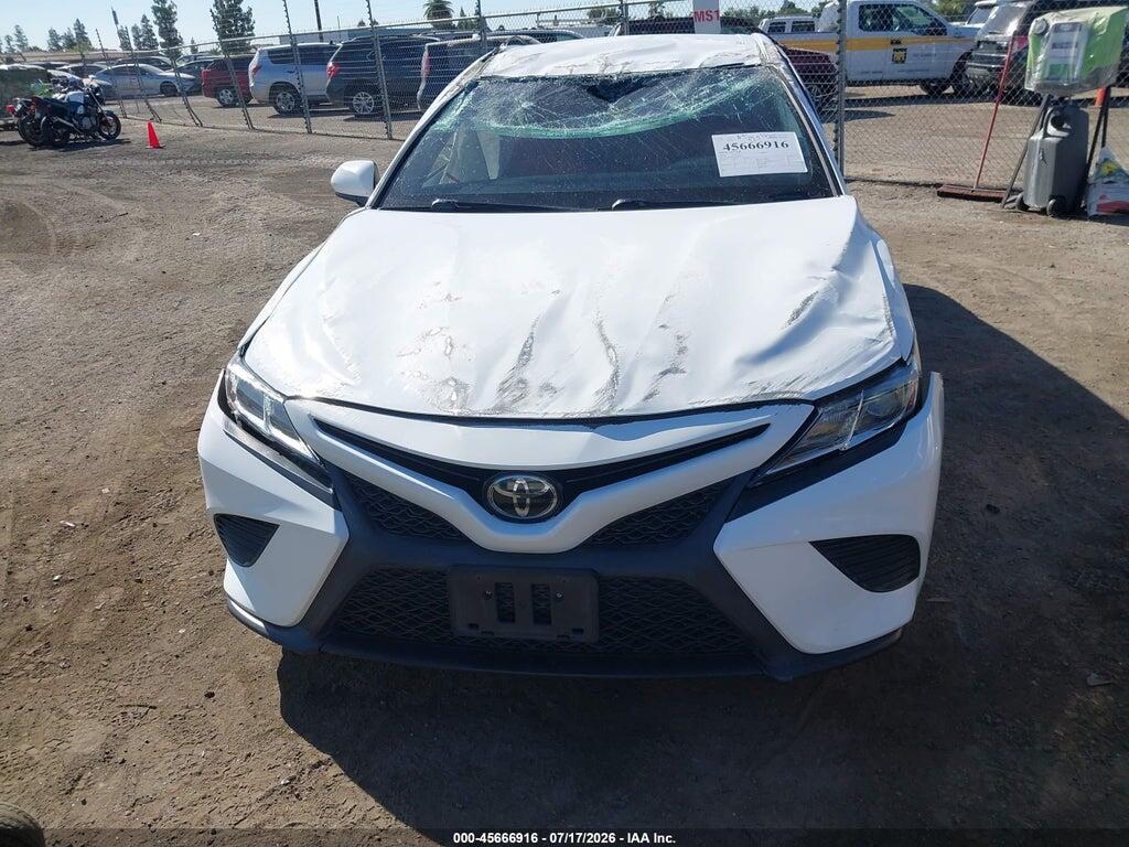 4T1B11HK8JU094927 2018 TOYOTA CAMRY photo no. 12