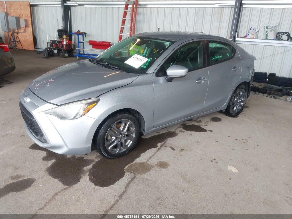 3MYDLBYV2LY712073 2020 TOYOTA YARIS photo no. 2