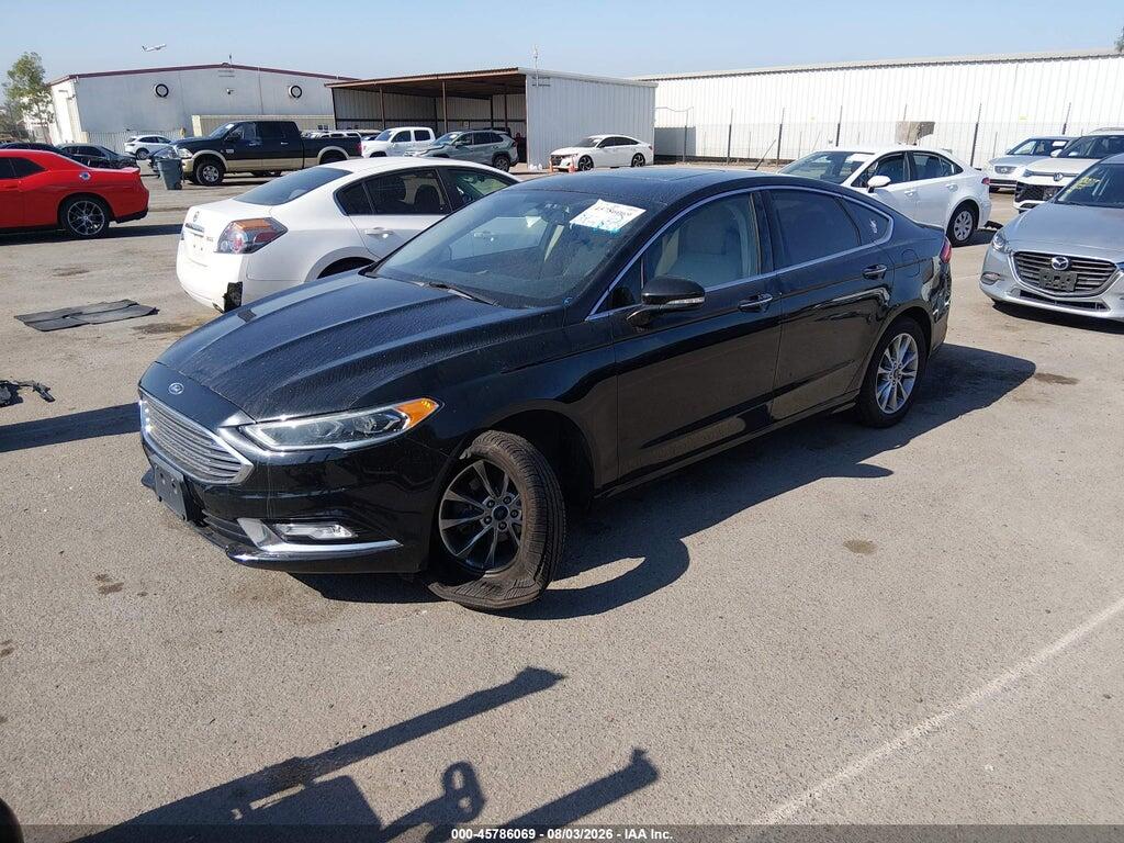 3FA6P0HD9HR195384 2017 FORD FUSION photo no. 2