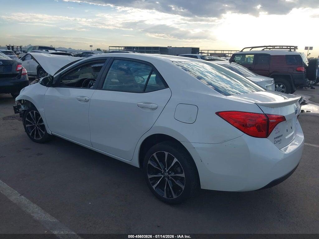 5YFBURHE7JP801680 2018 TOYOTA COROLLA photo no. 3