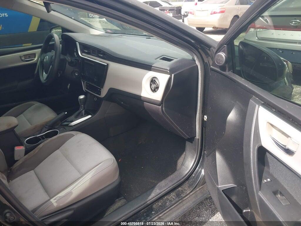 5YFBURHE4JP767133 2018 TOYOTA COROLLA photo no. 5