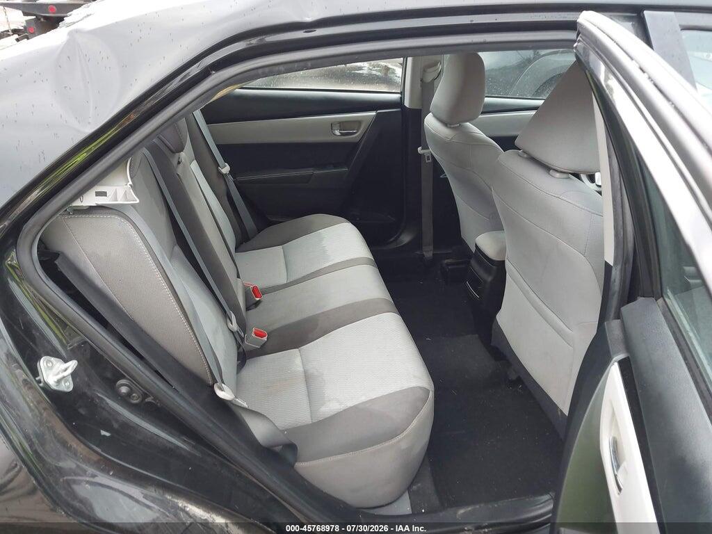 5YFBURHE8JP805561 2018 TOYOTA COROLLA photo no. 8