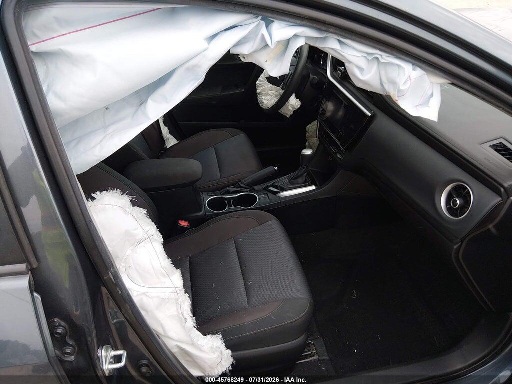 2T1BURHE5JC993827 2018 TOYOTA COROLLA photo no. 5