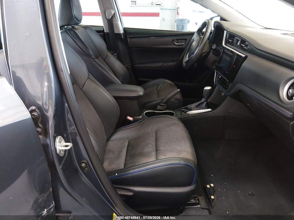 5YFBURHE3JP823742 2018 TOYOTA COROLLA photo no. 5