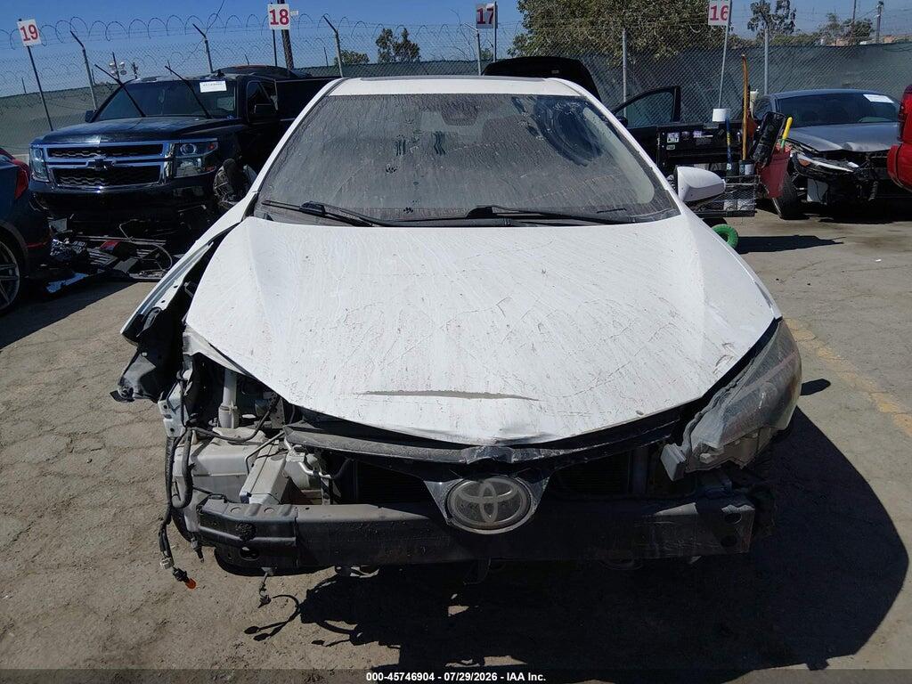 5YFBURHE5JP809986 2018 TOYOTA COROLLA photo no. 11