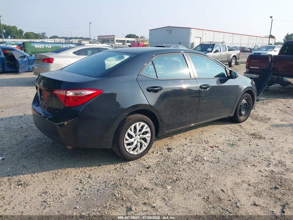 5YFBURHE3JP814751 2018 TOYOTA COROLLA photo no. 4