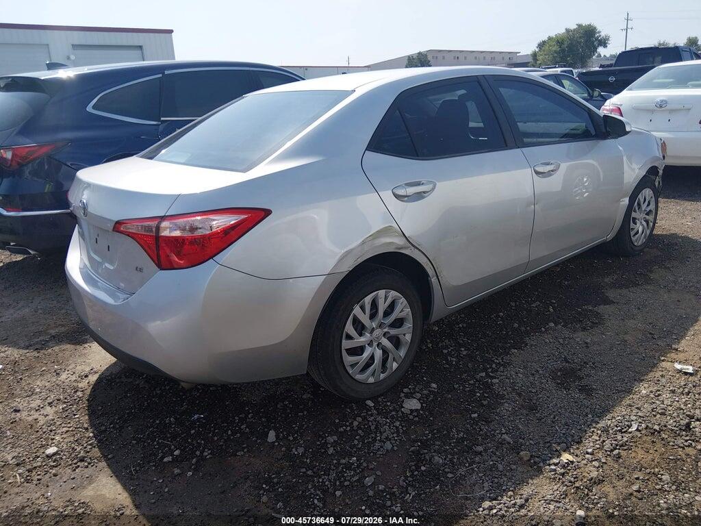 5YFBURHE2JP785159 2018 TOYOTA COROLLA photo no. 4
