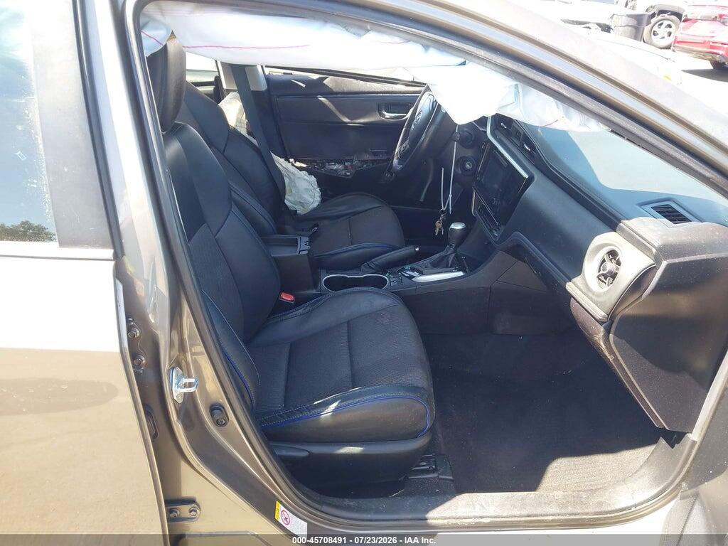 5YFBURHE1JP747616 2018 TOYOTA COROLLA photo no. 5