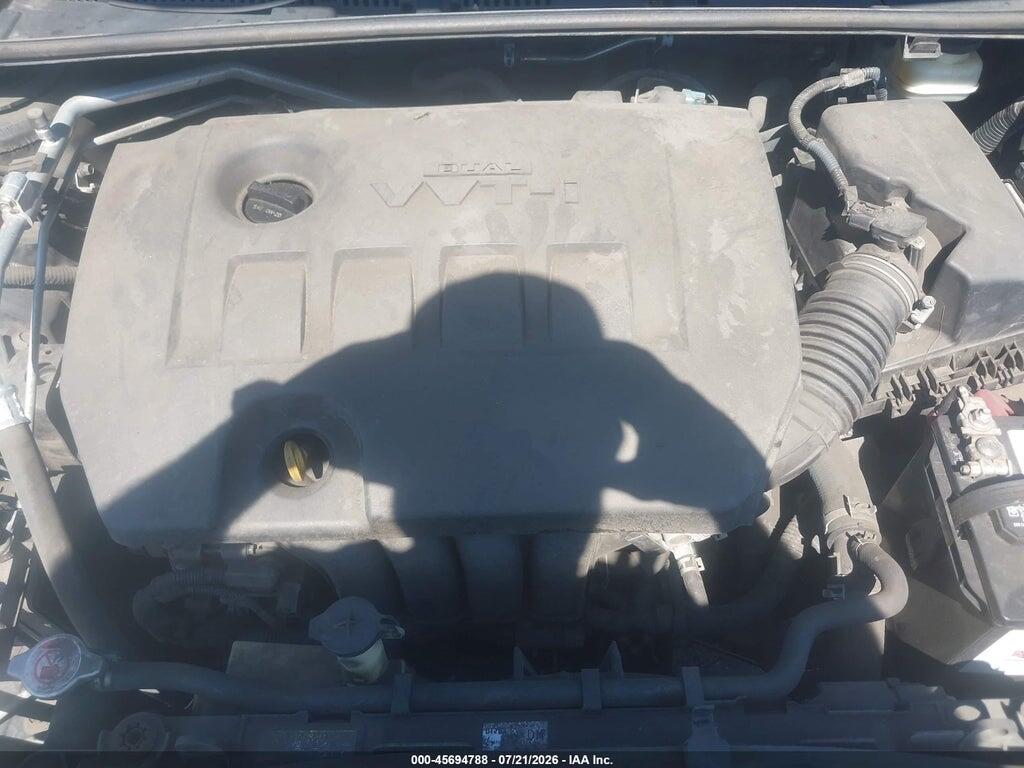 5YFBURHE1JP742271 2018 TOYOTA COROLLA photo no. 10