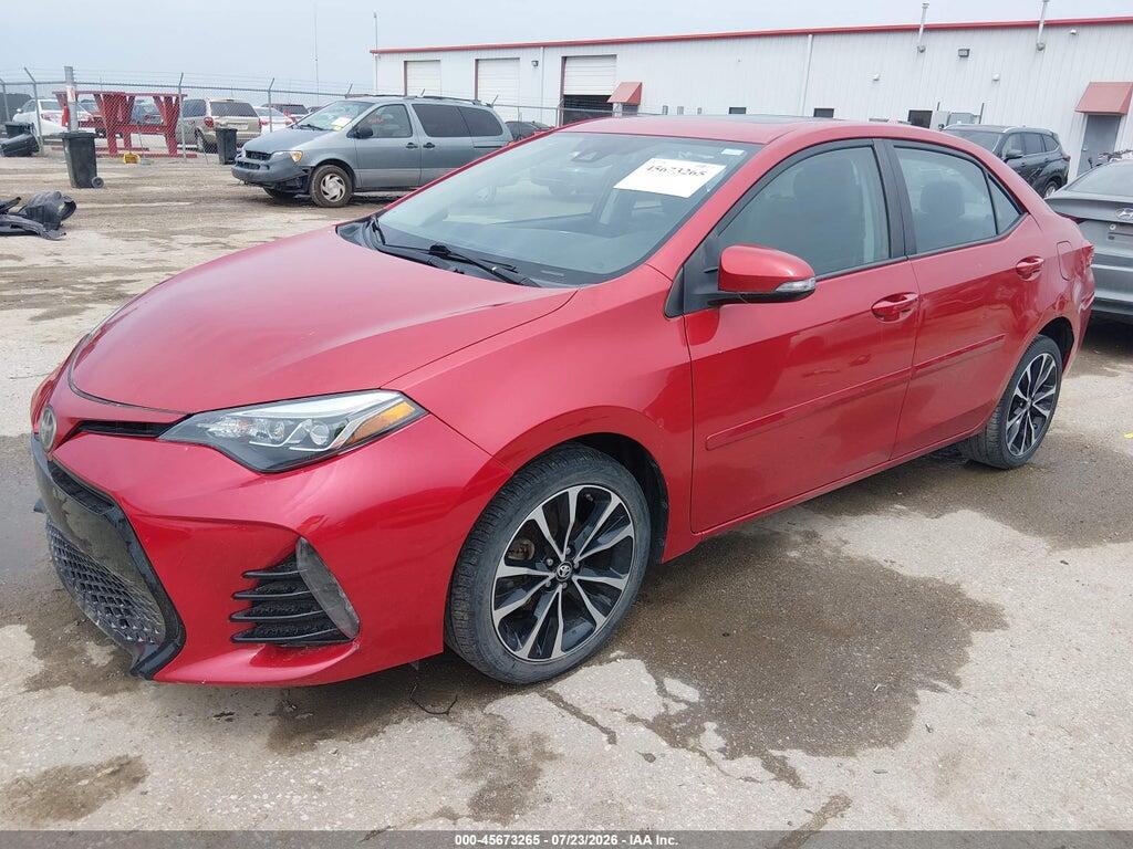 5YFBURHE6JP841068 2018 TOYOTA COROLLA photo no. 2