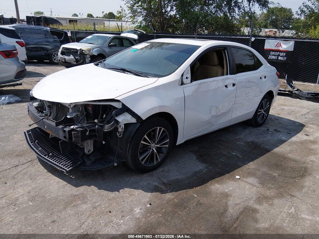 5YFBURHE3JP825989 2018 TOYOTA COROLLA photo no. 2