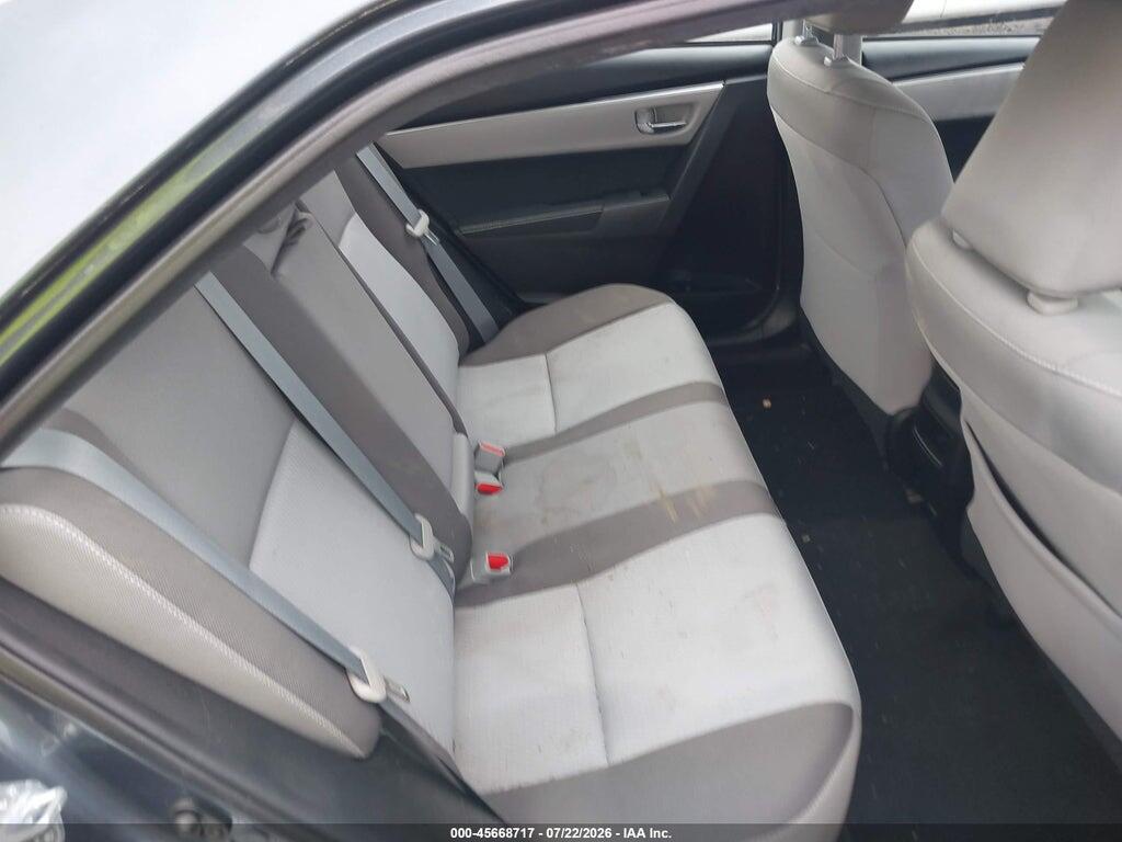 5YFBURHE5JP832233 2018 TOYOTA COROLLA photo no. 8