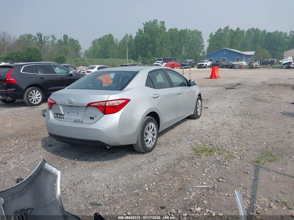 5YFBURHE8JP744647 2018 TOYOTA COROLLA photo no. 4