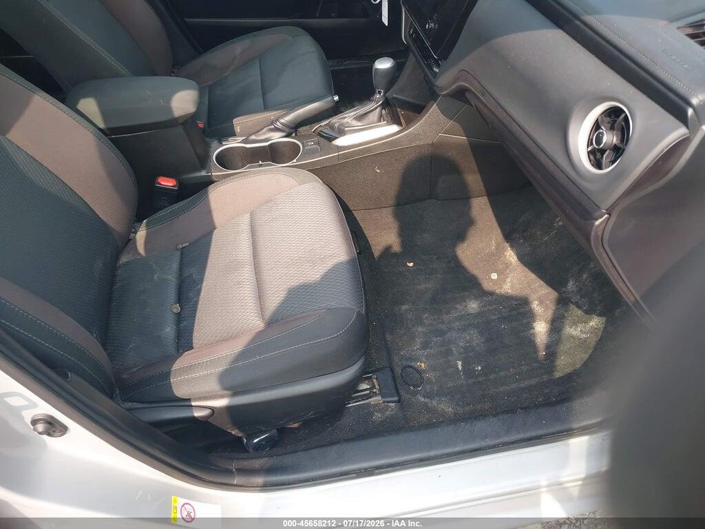 5YFBURHE8JP744647 2018 TOYOTA COROLLA photo no. 5
