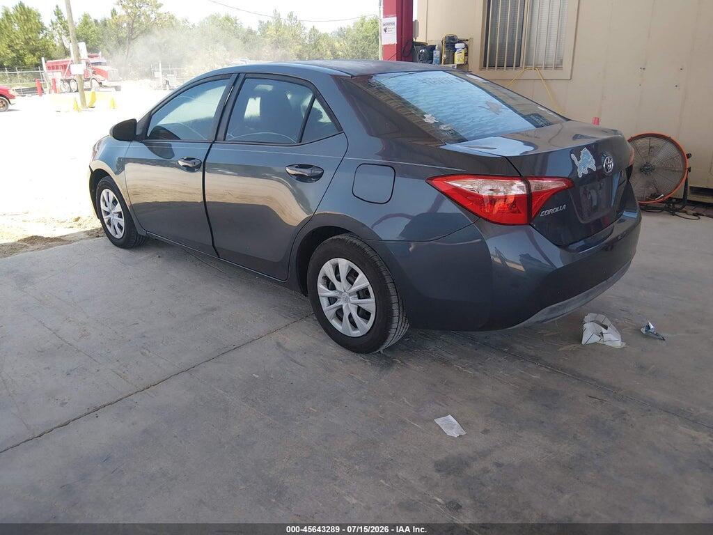 5YFBURHE6JP797993 2018 TOYOTA COROLLA photo no. 3
