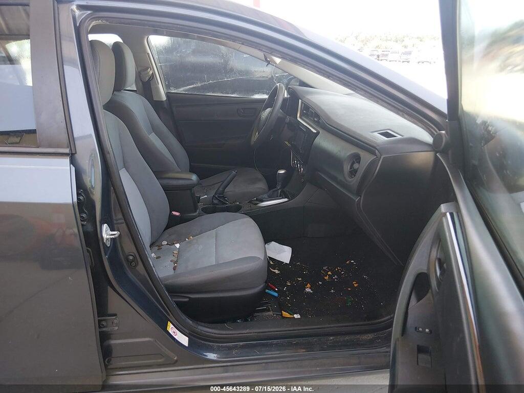5YFBURHE6JP797993 2018 TOYOTA COROLLA photo no. 5