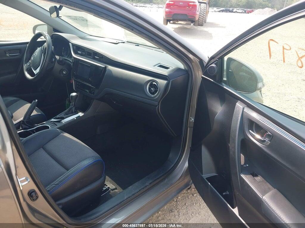 5YFBURHE2JP758382 2018 TOYOTA COROLLA photo no. 5