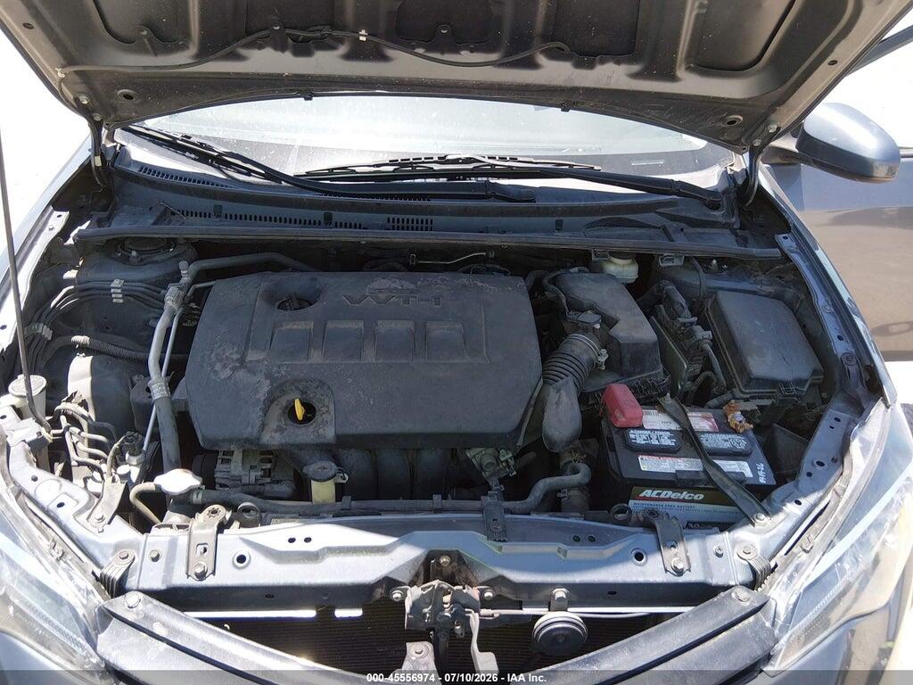 5YFBURHE2JP831492 2018 TOYOTA COROLLA photo no. 10