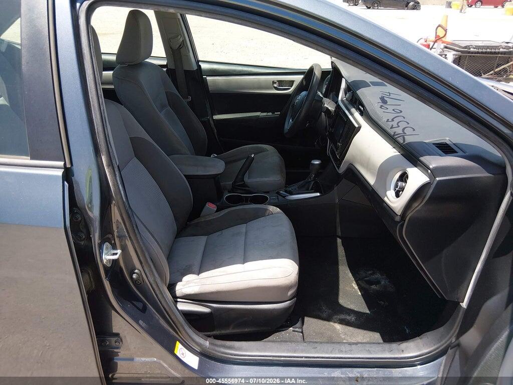 5YFBURHE2JP831492 2018 TOYOTA COROLLA photo no. 5