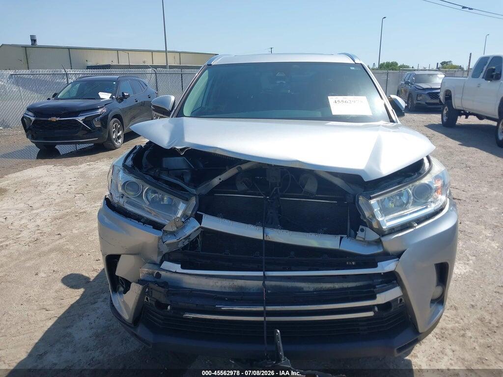 5TDKZRFH2JS287307 2018 TOYOTA HIGHLANDER photo no. 12