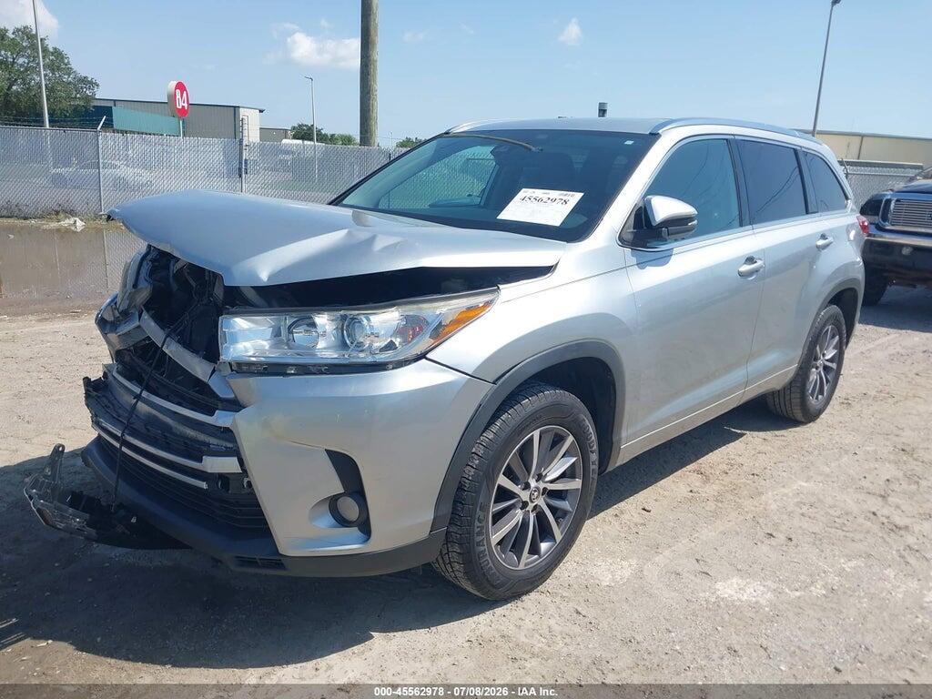 5TDKZRFH2JS287307 2018 TOYOTA HIGHLANDER photo no. 2