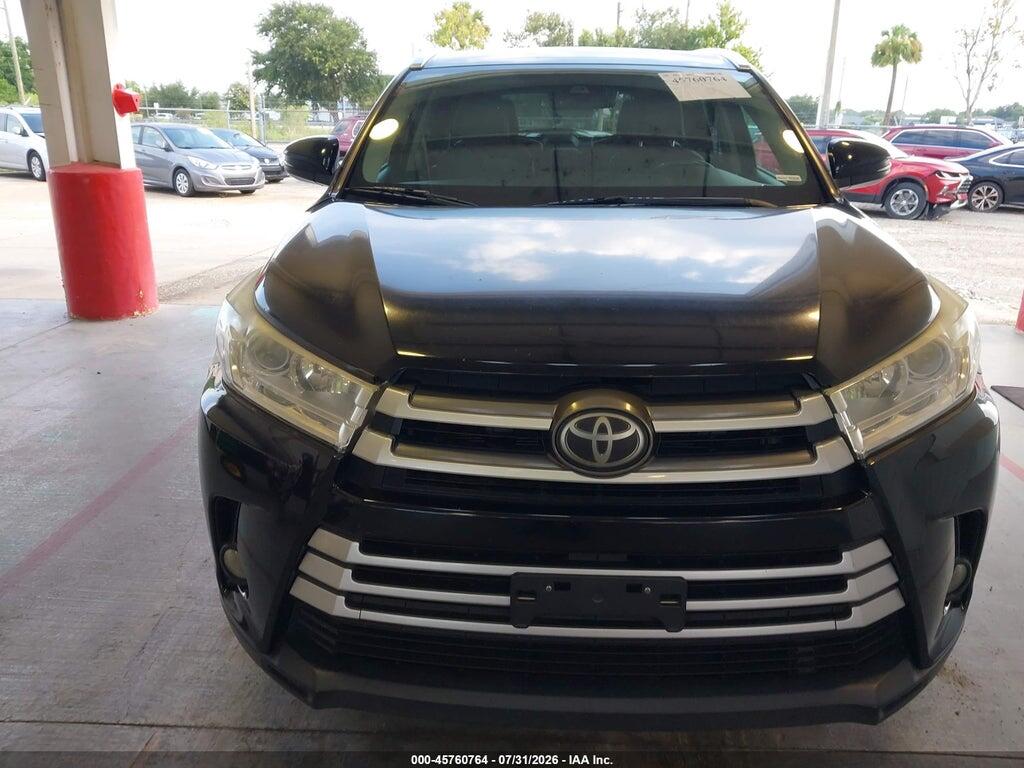 5TDJZRFH2JS830019 2018 TOYOTA HIGHLANDER photo no. 12