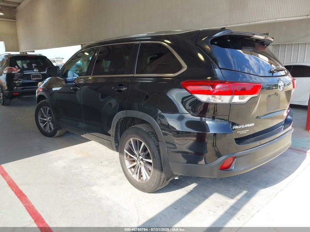 5TDJZRFH2JS830019 2018 TOYOTA HIGHLANDER photo no. 3