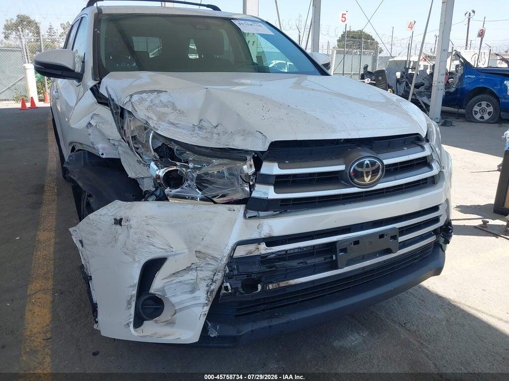 5TDZARFH4JS034768 2018 TOYOTA HIGHLANDER photo no. 12