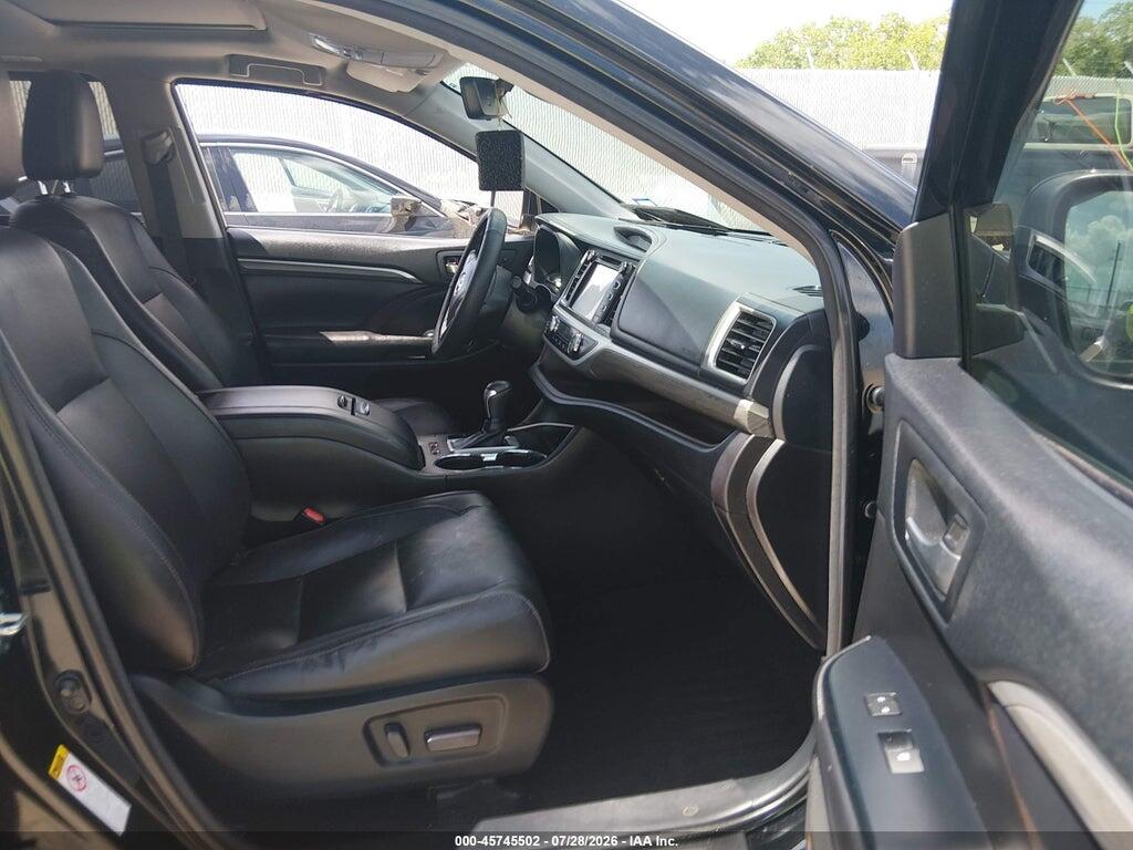 5TDYZRFH9JS256162 2018 TOYOTA HIGHLANDER photo no. 5