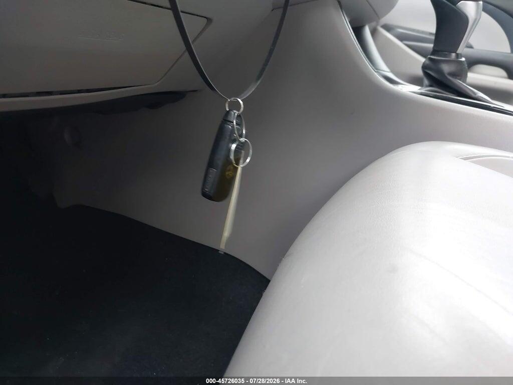 5TDJZRFH9JS527447 2018 TOYOTA HIGHLANDER photo no. 11