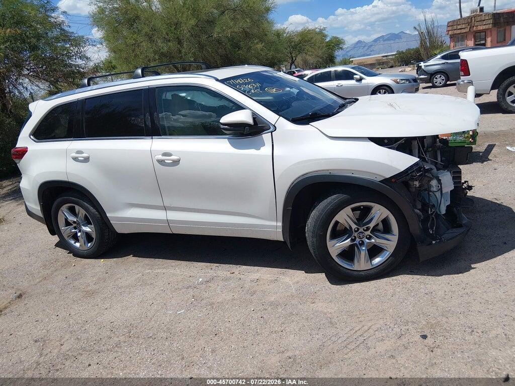 5TDDZRFH3JS910748 2018 TOYOTA HIGHLANDER photo no. 12