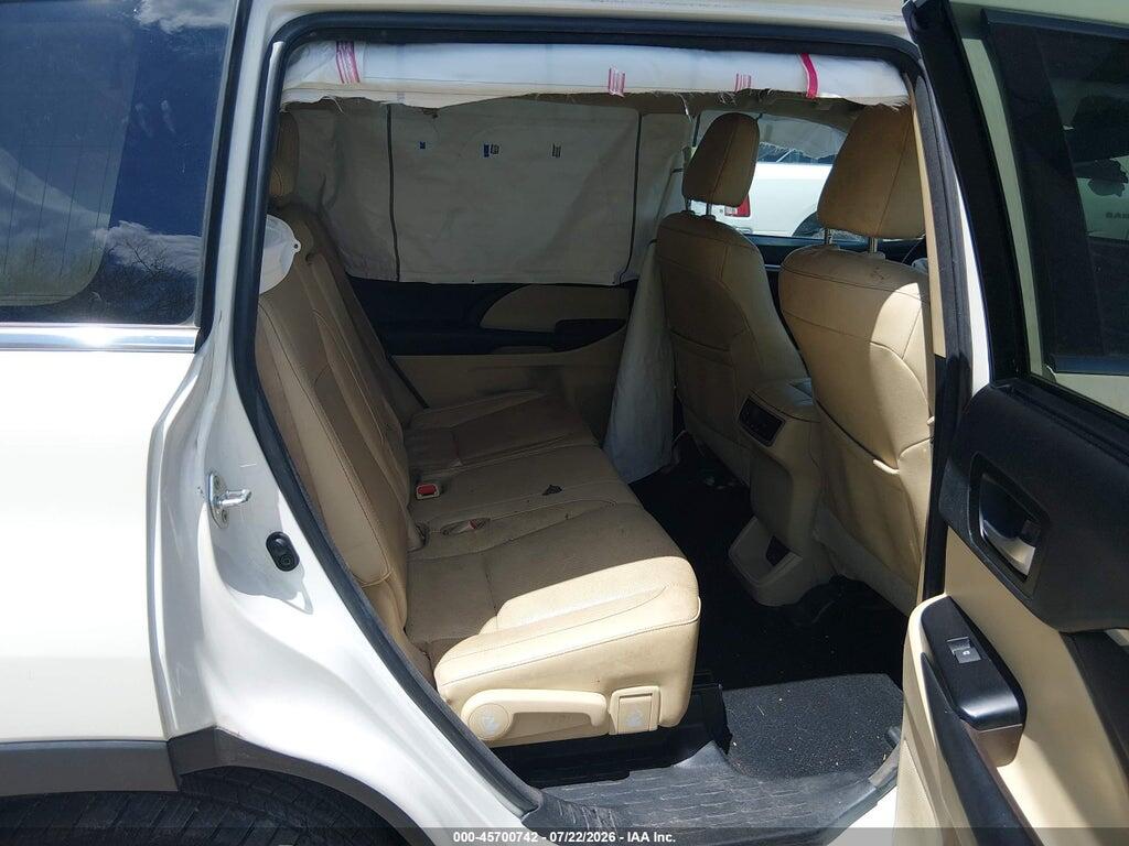 5TDDZRFH3JS910748 2018 TOYOTA HIGHLANDER photo no. 8