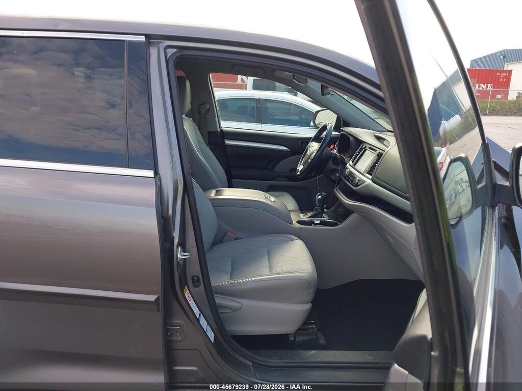 5TDBZRFH1JS486767 2018 TOYOTA HIGHLANDER photo no. 5