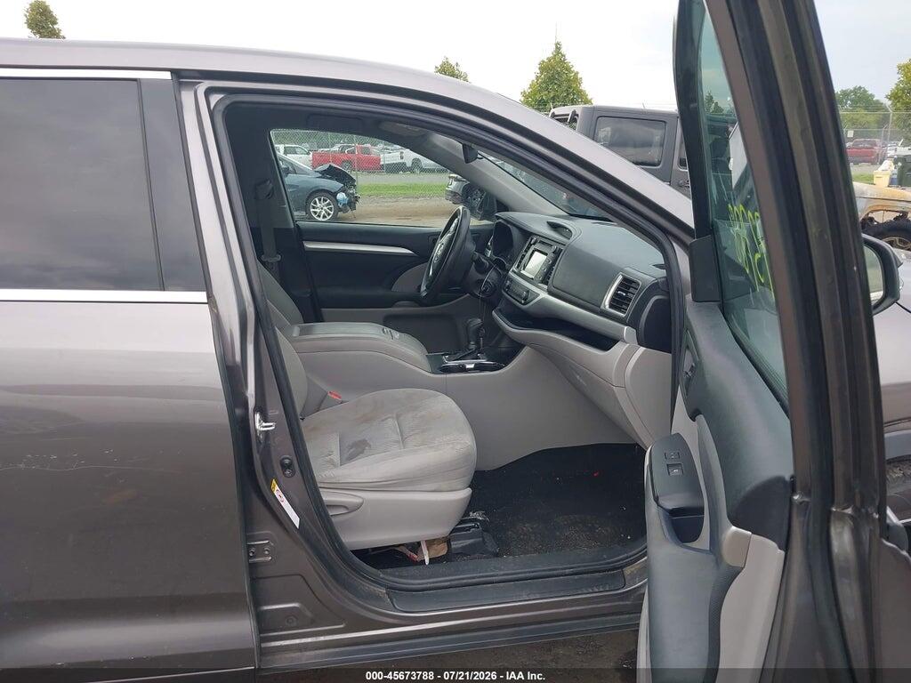 5TDZZRFH2JS245086 2018 TOYOTA HIGHLANDER photo no. 5