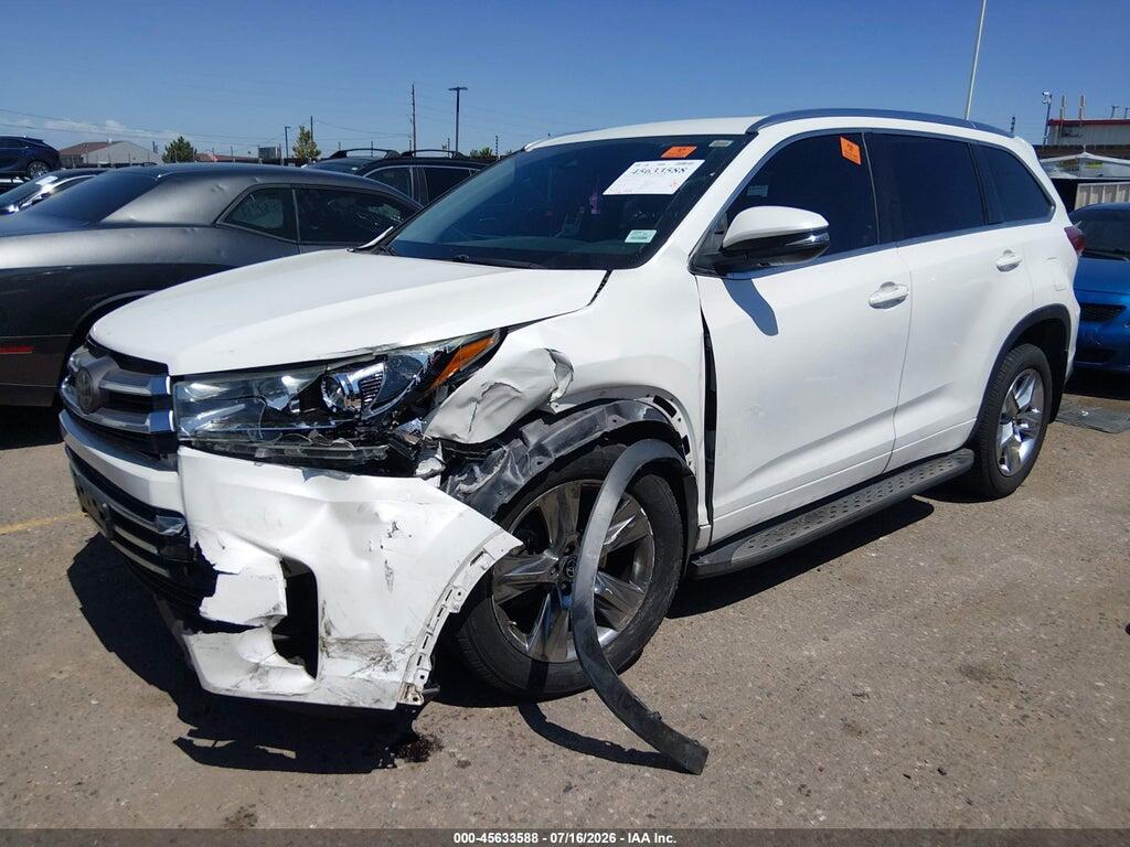 5TDYZRFH5JS256790 2018 TOYOTA HIGHLANDER photo no. 2