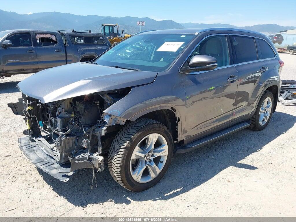 5TDDZRFH4JS910628 2018 TOYOTA HIGHLANDER photo no. 2