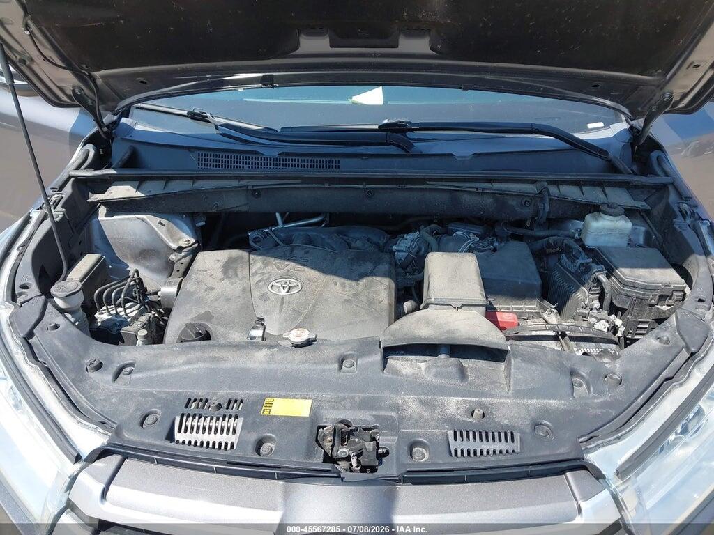5TDJZRFH6JS546540 2018 TOYOTA HIGHLANDER photo no. 10