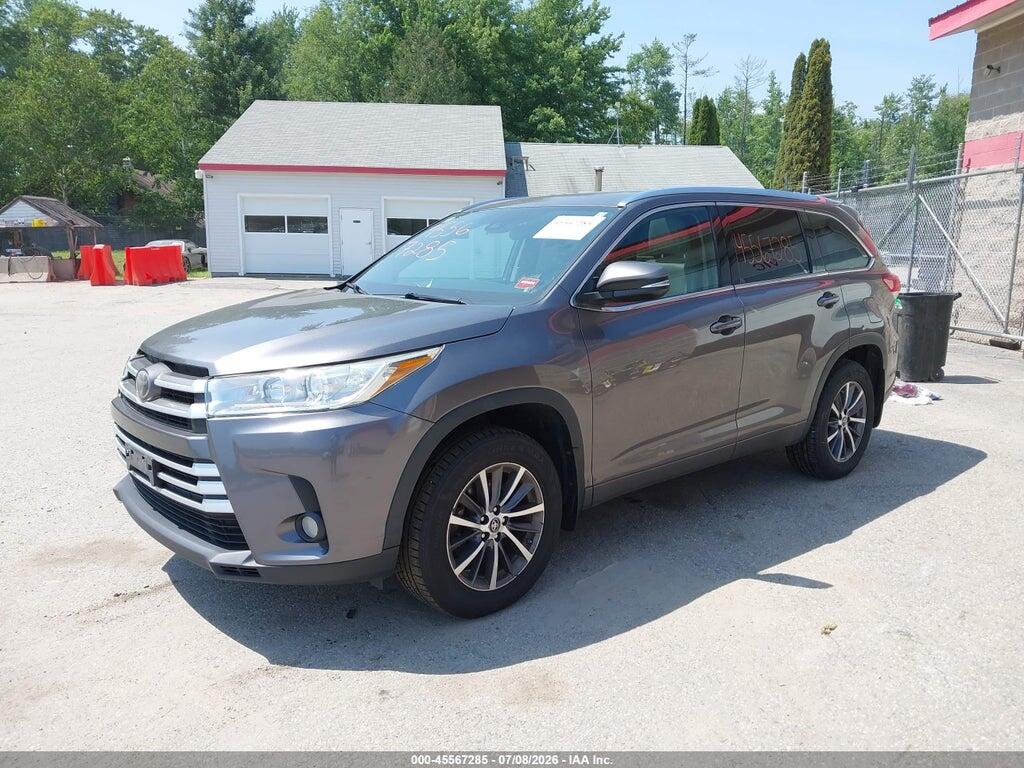 5TDJZRFH6JS546540 2018 TOYOTA HIGHLANDER photo no. 2