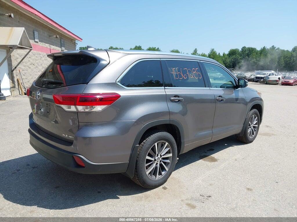 5TDJZRFH6JS546540 2018 TOYOTA HIGHLANDER photo no. 4