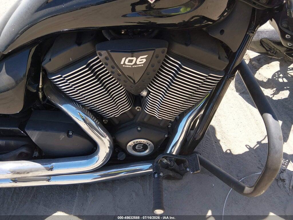 5VPGA36N4F3043622 2015 VICTORY MOTORCYCLES VEGAS photo no. 8