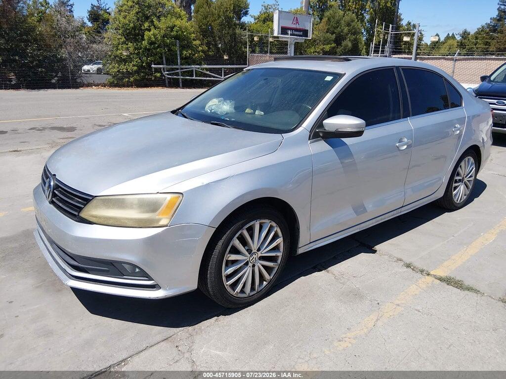 3VWD17AJ6FM305133 2015 VOLKSWAGEN JETTA photo no. 2