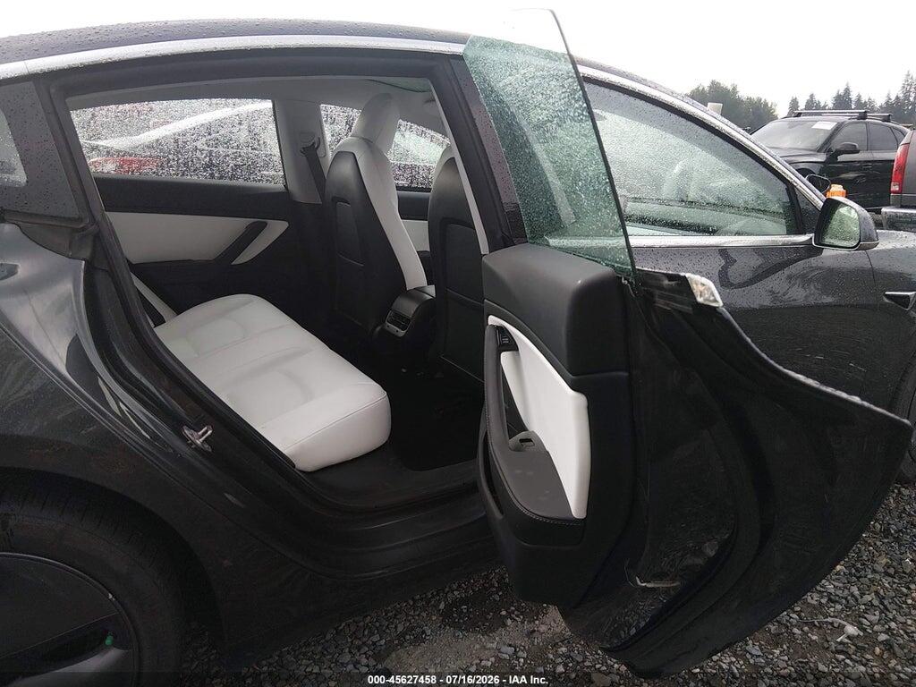 5YJ3E1EB3KF390725 2019 TESLA MODEL 3 photo no. 8