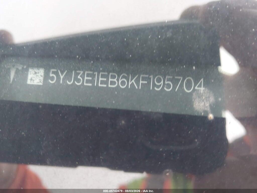 5YJ3E1EB6KF195704 2019 TESLA MODEL 3 photo no. 9