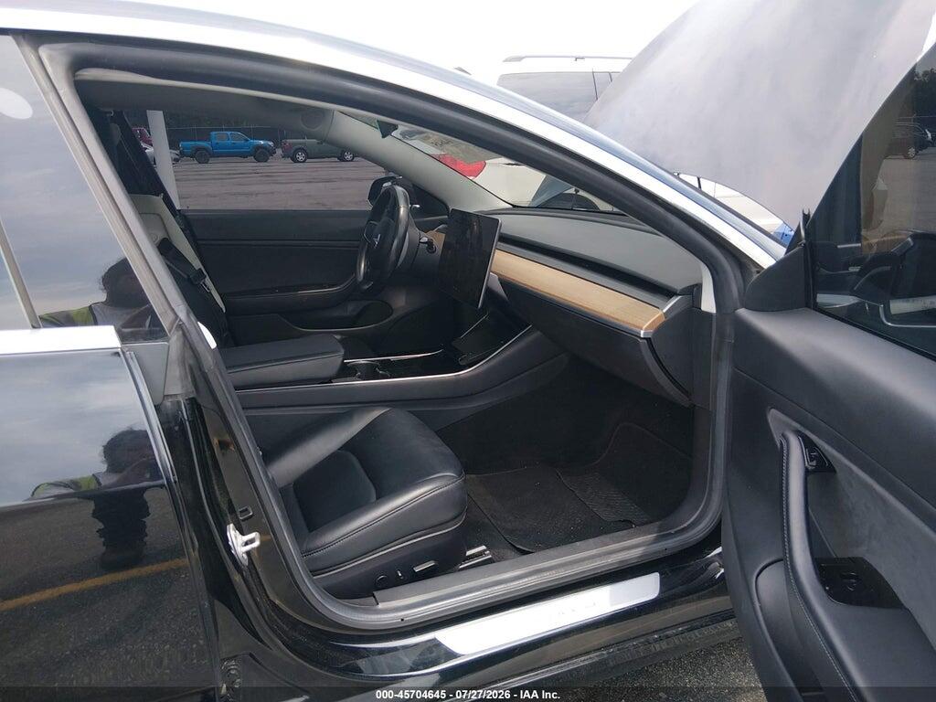 5YJ3E1EA1KF410218 2019 TESLA MODEL 3 photo no. 5